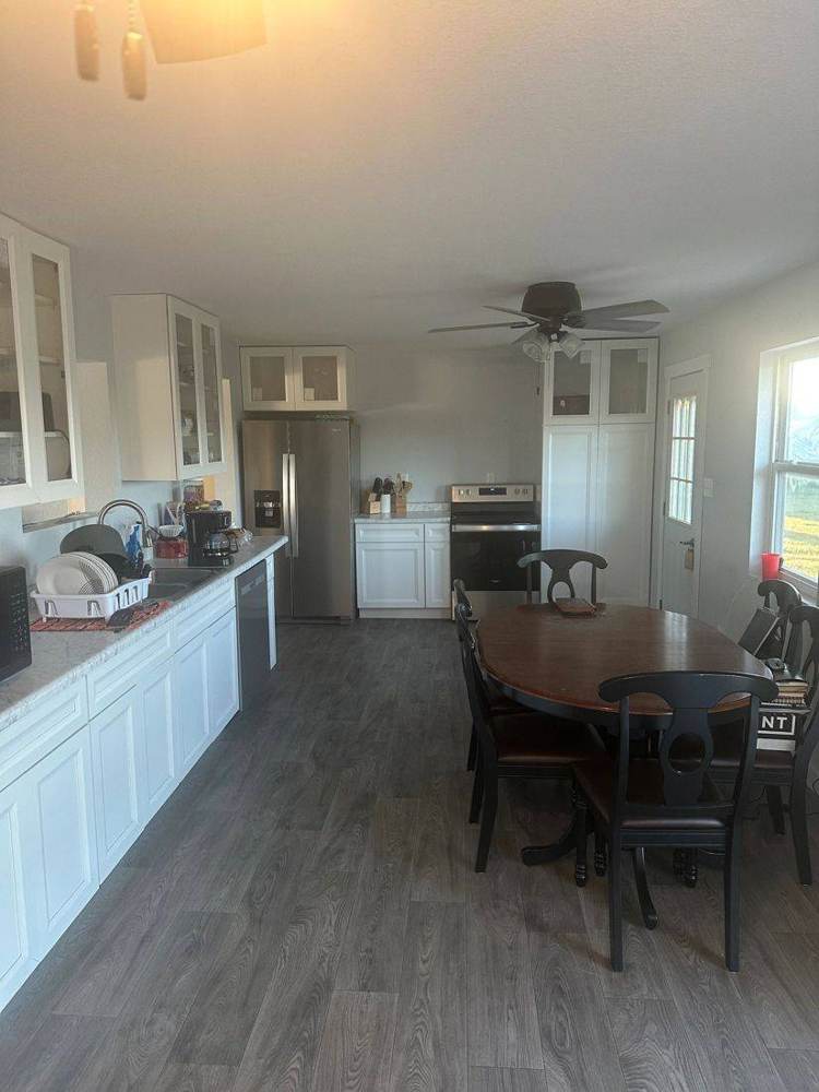 Dining area in the lodge