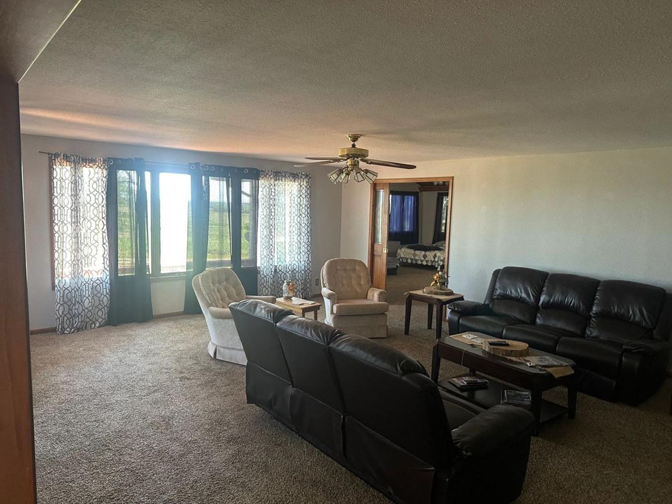 Lodge living room at Circle S Ranch